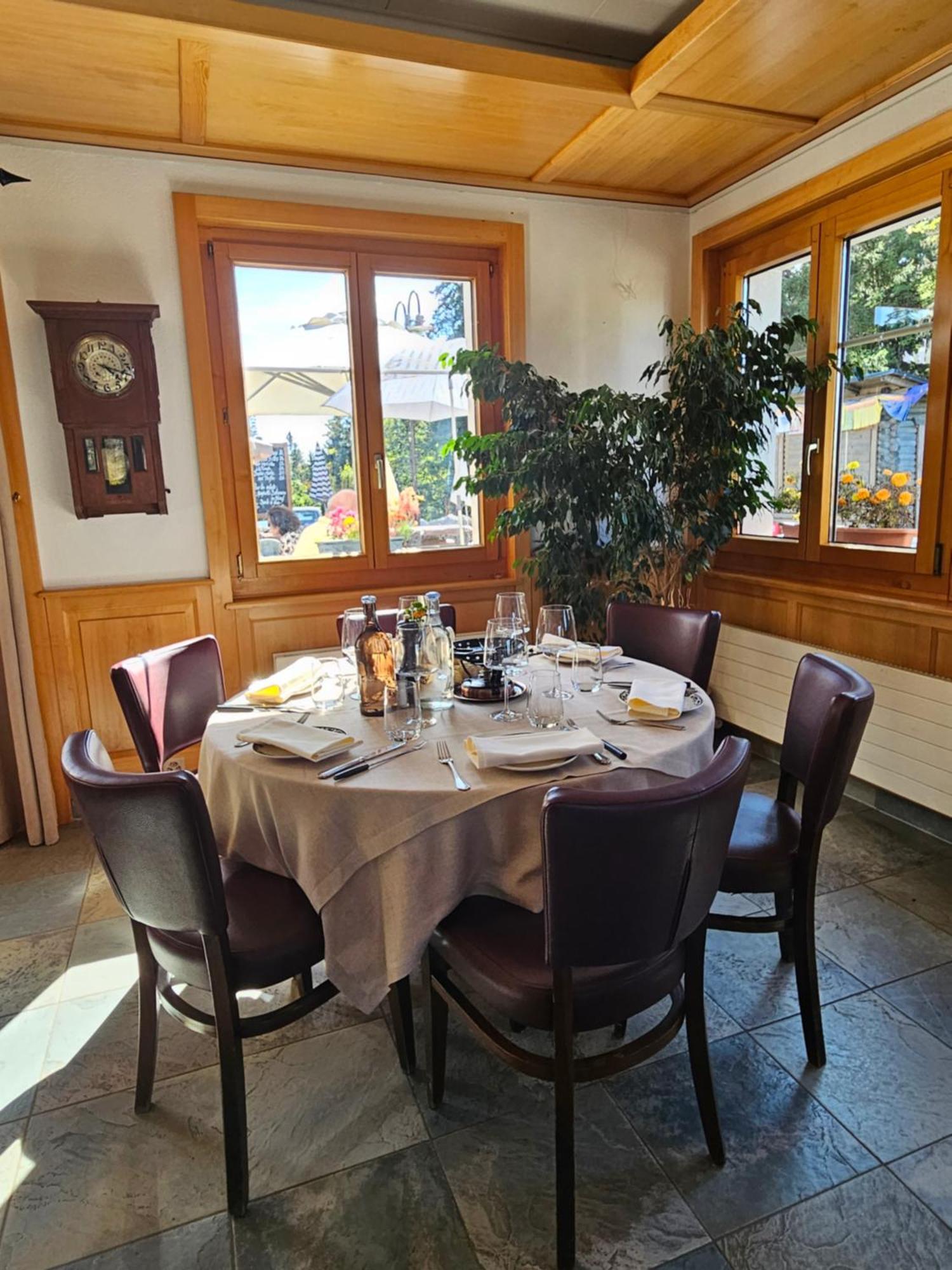 Hotel Restaurant Du Marchairuz Le Brassus Dış mekan fotoğraf