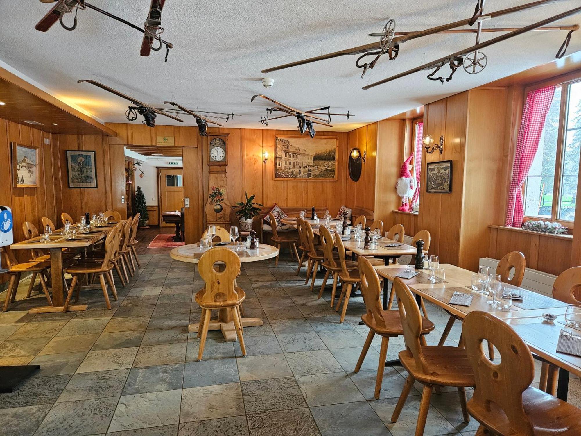 Hotel Restaurant Du Marchairuz Le Brassus Dış mekan fotoğraf